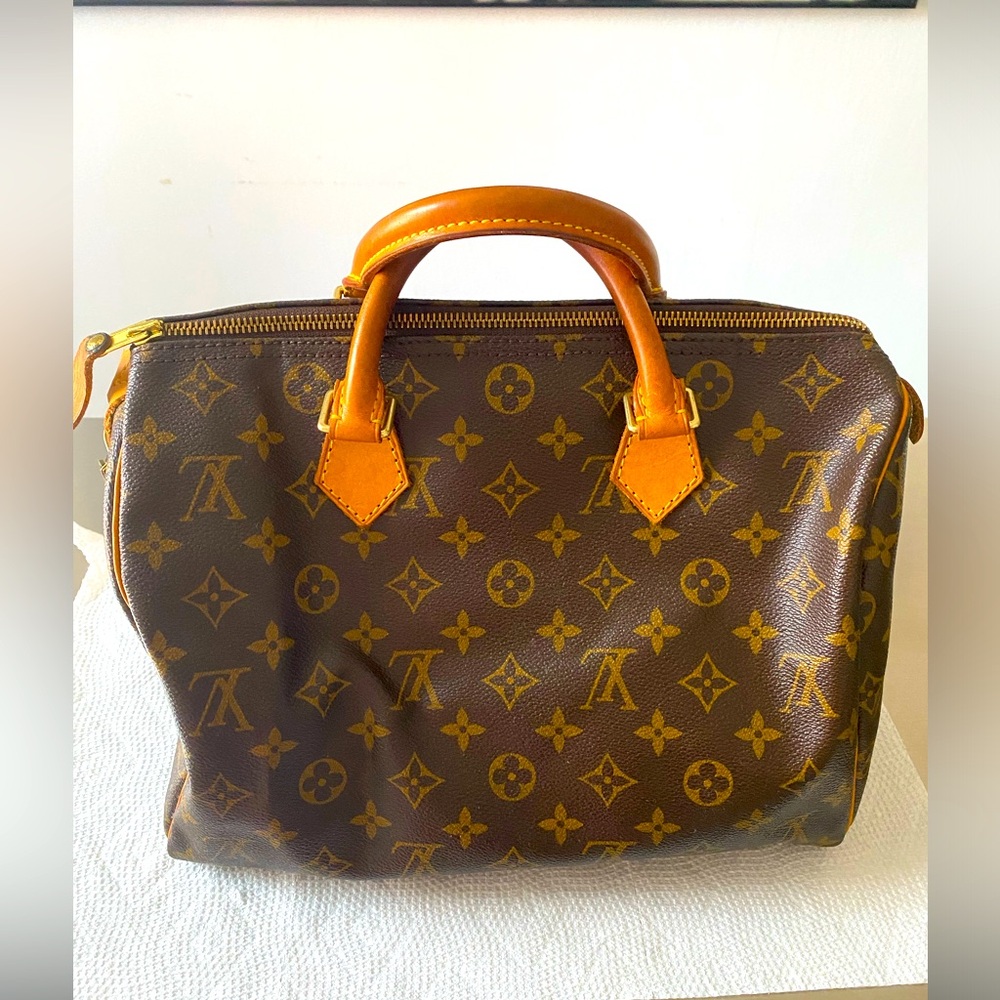 LOUIS VUITTON SPEEDY MEDIUM 30 TOTE BAG